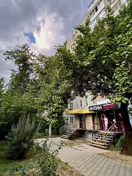 4-комн. квартира, 77 м², р-н Гидростроителей, Краснодар (№123956)