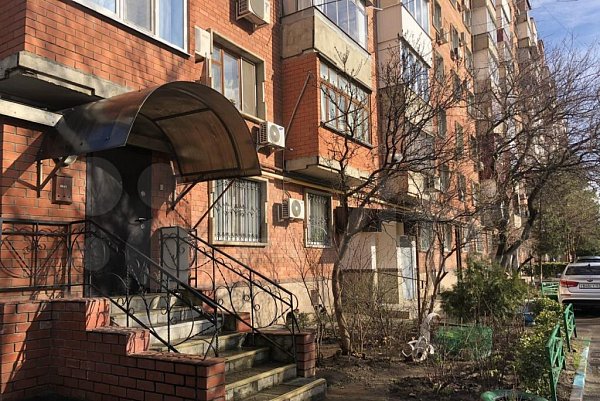 Продается 4-комн квартира, 118 м², р-н Центр, 