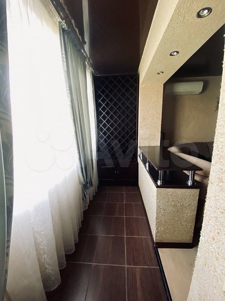 4-комн квартира, 78 м², р-н Российская ул (№127280)