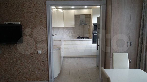 Продается 3-комн квартира, 100 м², р-н Центр, 
