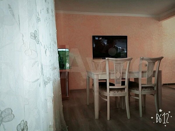 3-комн квартира, 69 м², р-н Комсомольский (№124619)