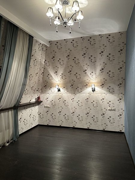 4-комн квартира, 120 м², р-н Селезнева-СБС (№125480)