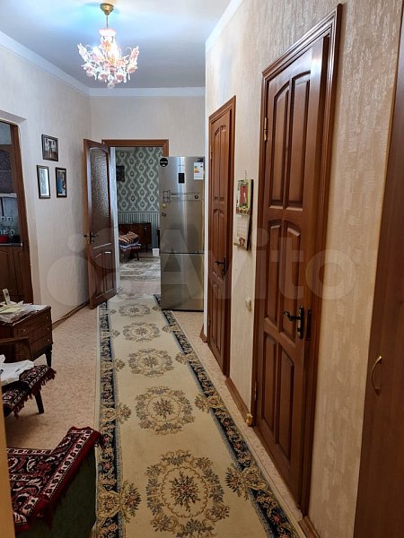 2-комн квартира, 79 м², р-н Российская ул (№124643)
