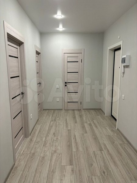 2-комн квартира, 65 м², р-н Петра Метальникова (№124576)