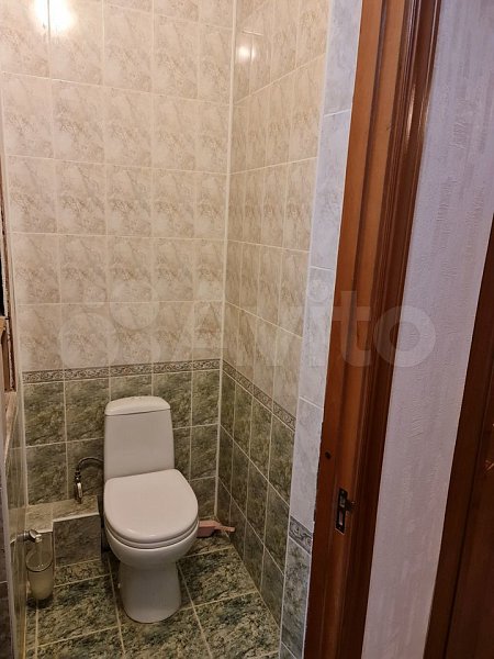 2-комн квартира, 79 м², р-н Российская ул (№124643)