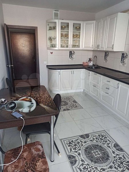 3-комн квартира, 83 м², р-н Молодежный (№123959)
