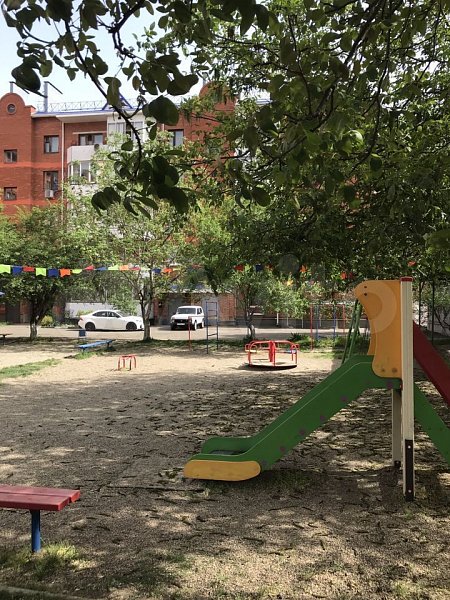 4-комн квартира, 90 м², р-н Селезнева-СБС (№125027)