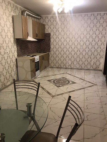 3-комн квартира, 98.2 м², р-н Гидростроителей (№124672)