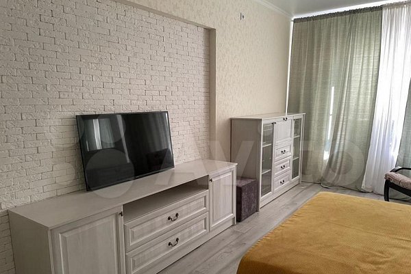 1-комн квартира, 45 м², р-н Гидростроителей (№124235)