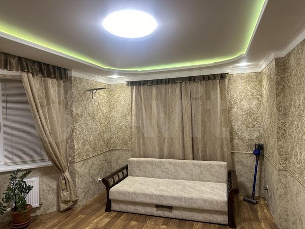 2-комн квартира, 70 м², р-н Петра Метальникова (№124063)