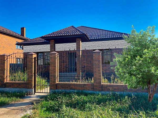 Продается Дом 85 м², уч. 4.2 сот., Краснодар