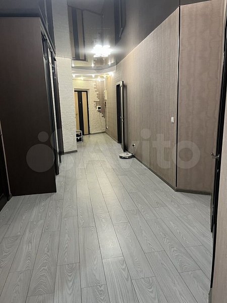 6-комн квартира, 184.6 м², р-н Фестивальный (№125348)