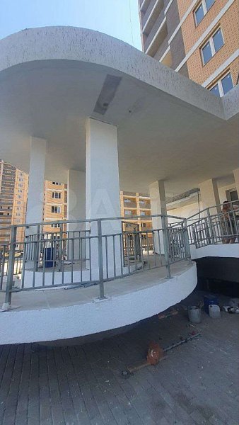 2-комн квартира, 61.3 м², р-н Российская ул (№124199)
