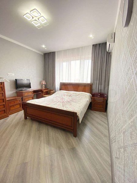 2-комн квартира, 66 м², р-н Восточно-кругликовский (№124404)