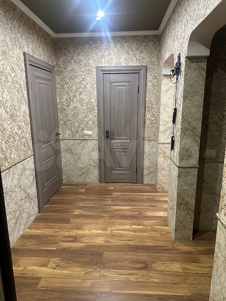 2-комн квартира, 70 м², р-н Петра Метальникова (№124063)
