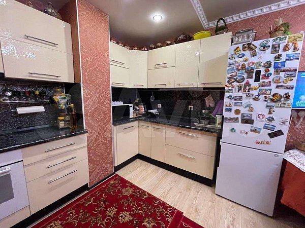 3-комн квартира, 87.3 м², р-н Российская ул (№123796)