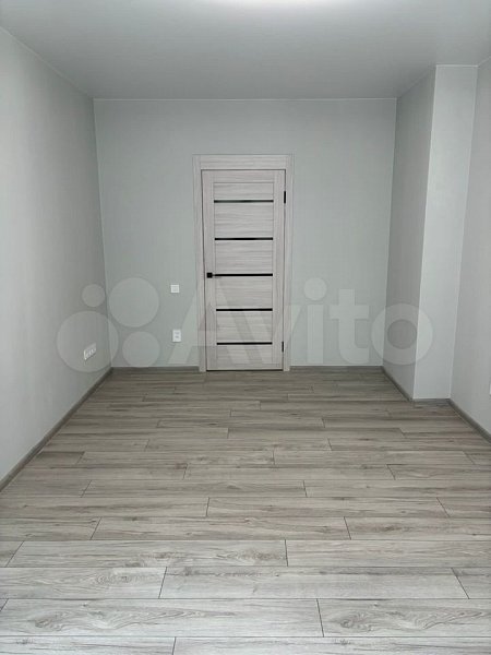 2-комн квартира, 65 м², р-н Петра Метальникова (№124576)