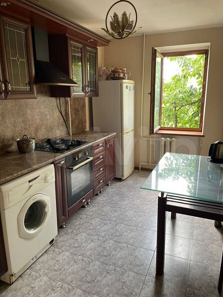 4-комн квартира, 81.3 м², р-н Гидростроителей (№125364)