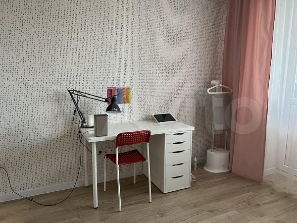 2-комн квартира, 68 м², р-н Фестивальный (№124800)