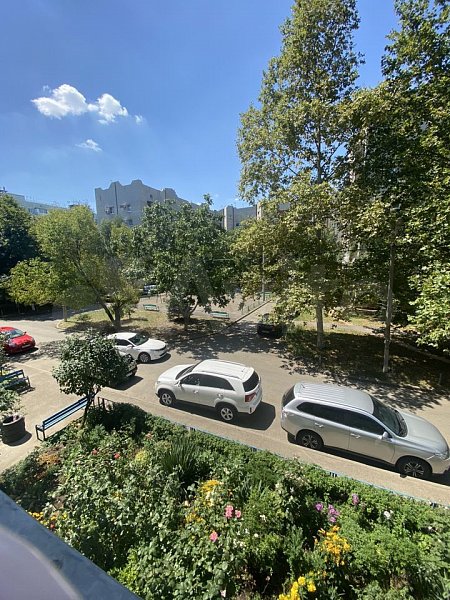 3-комн. квартира, 71 м², р-н Парк Галицкого, Краснодар (№124238)