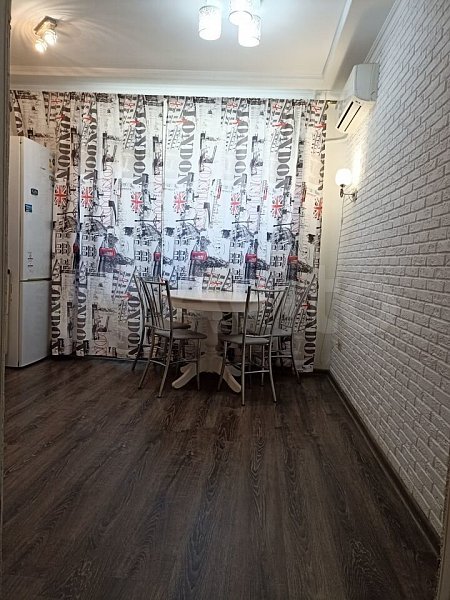 2-комн квартира, 65.1 м², р-н Комсомольский (№124725)