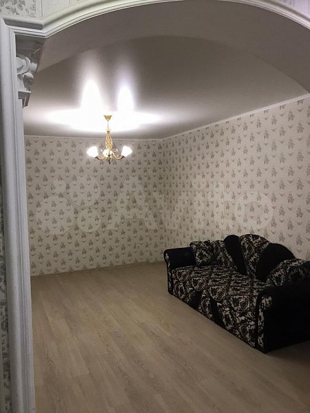3-комн квартира, 98.2 м², р-н Гидростроителей (№124672)