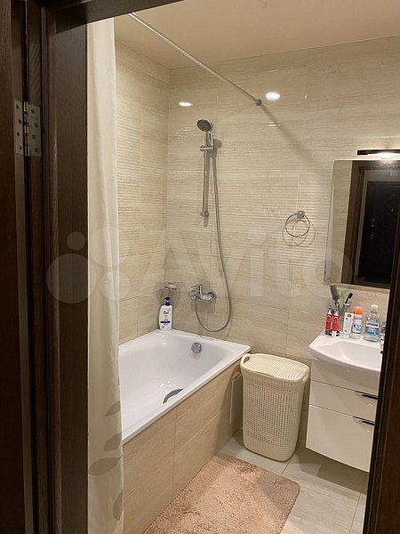 3-комн квартира, 100.5 м², р-н Петра Метальникова (№124351)