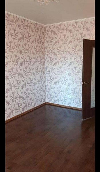2-комн квартира, 61 м², р-н Российская ул (№124624)