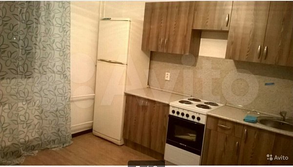 1-комн квартира, 38 м², р-н Гидростроителей (№123748)