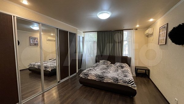 4-комн квартира, 73 м², р-н Центр (№123875)