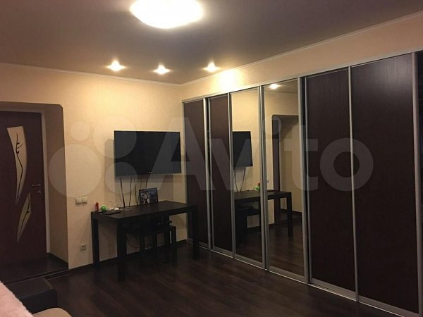 4-комн квартира, 73 м², р-н Центр (№123875)