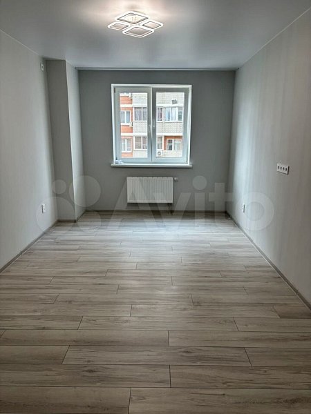 2-комн квартира, 65 м², р-н Петра Метальникова (№124576)