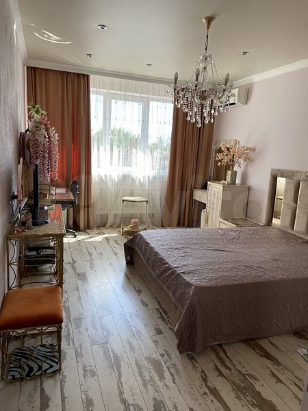 3-комн квартира, 116.9 м², р-н 40-лет Победы (№124895)