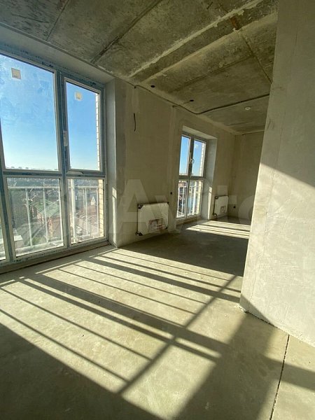 Продается 2-комн квартира, 61.3 м², р-н Российская ул, 
