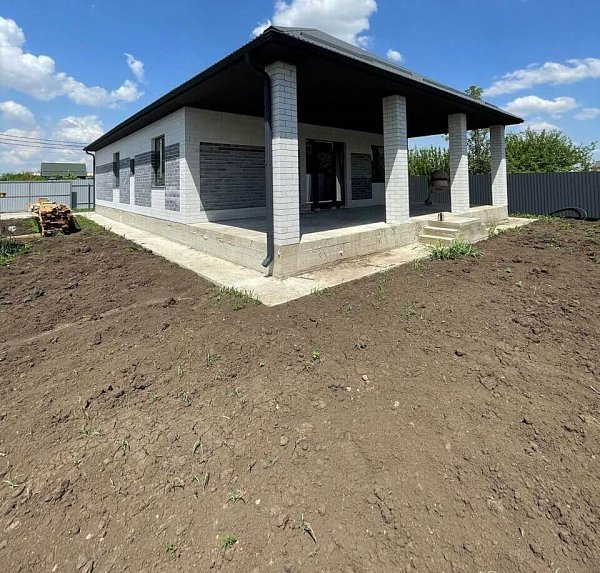 Дом 150 м², уч. 6 сот., Краснодар