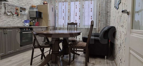 2-комн квартира, 65 м², р-н Гидростроителей (№123764)