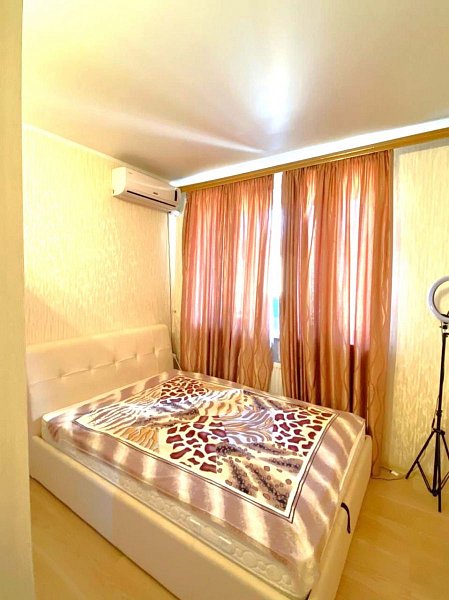 Продается 2-комн квартира, 58 м², р-н Музыкальный, 