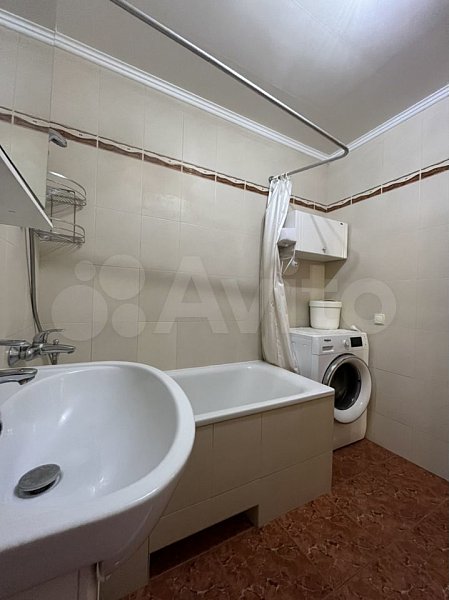 4-комн квартира, 74.9 м², р-н Гидростроителей (№126085)