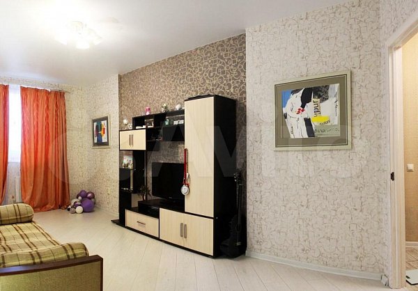1-комн квартира, 48 м², р-н Парк Галицкого (№123725)