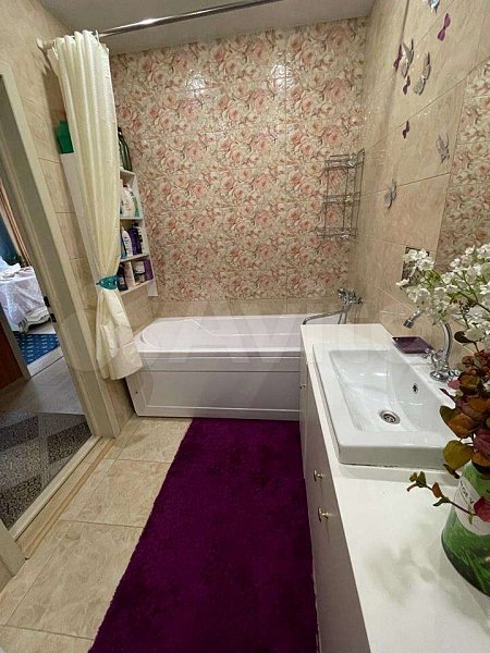 3-комн квартира, 87.3 м², р-н Российская ул (№123796)