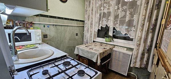 4-комн. квартира, 61 м², р-н Гидростроителей, Краснодар (№125684)