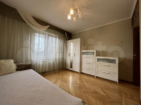 4-комн квартира, 74.9 м², р-н Гидростроителей (№126085)