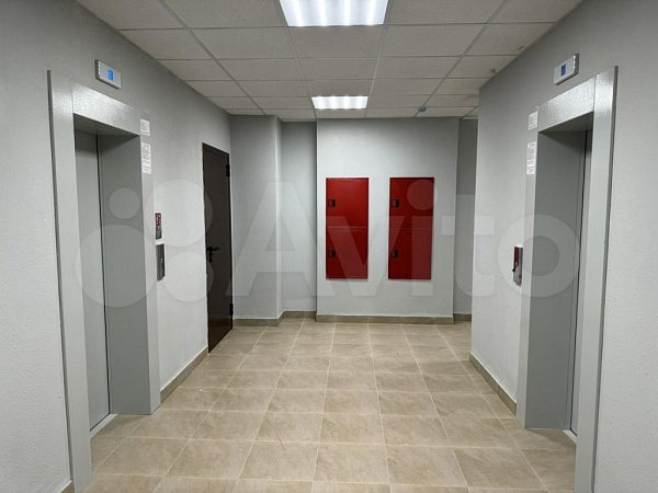 Студия, 32.1 м², р-н Российская ул (№125566)