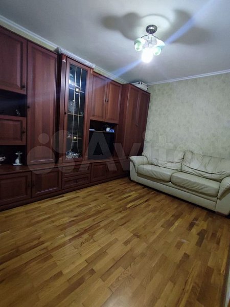4-комн квартира, 85 м², р-н Славянский (№126940)