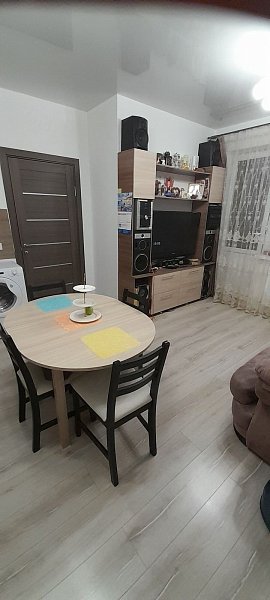 2-комн квартира, 56 м², р-н Черемушки (№123625)