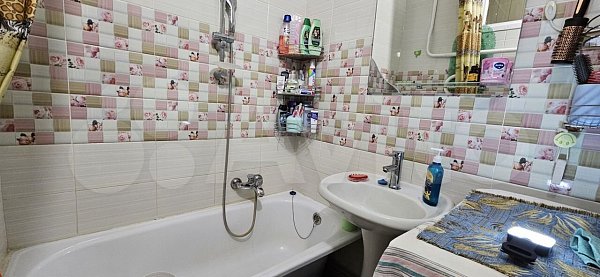 4-комн. квартира, 61 м², р-н Гидростроителей, Краснодар (№125684)
