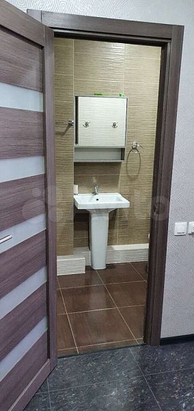 1-комн квартира, 46 м², р-н Российская ул (№124324)