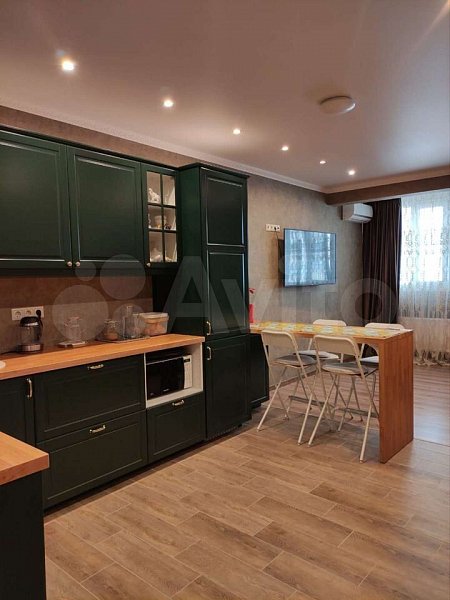 3-комн квартира, 72.4 м², р-н Энка - Баскет-холл (№125110)