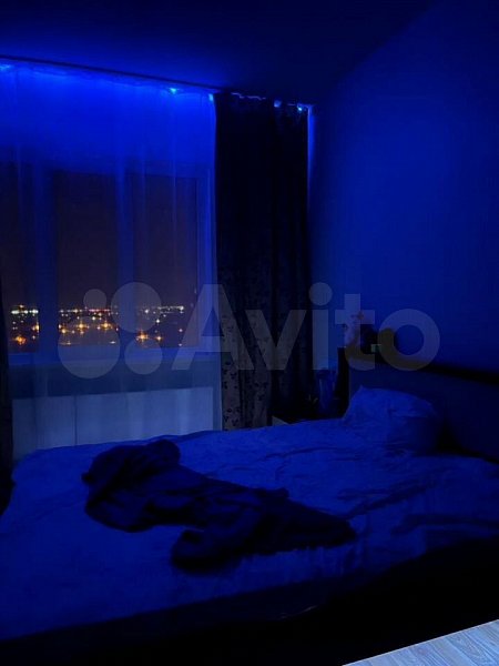 Продается 4-комн квартира, 100 м², р-н Комсомольский, 