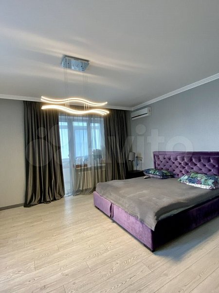 5-комн квартира, 176 м², р-н Российская ул (№127585)
